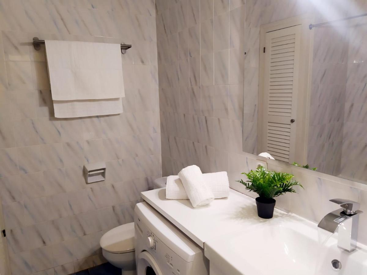 Cheap & Chic Apartamentos En Son Bou De 2 Dormitorios Kültér fotó